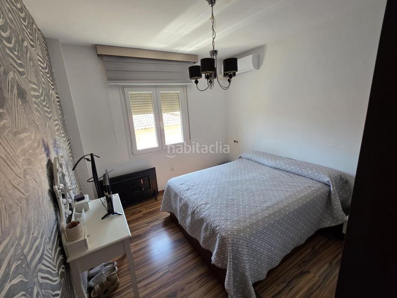 Foto 7326d1a3-0c9e-460b-9ee6-ee63aae35ee5. Àtic amb calefacció aparcament a Híjar Gabias (Las)