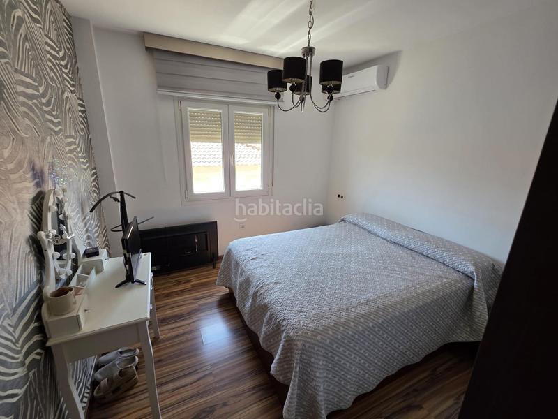 Foto b3d387a0-59ee-402f-ae4e-e808f094d09b. Àtic amb calefacció aparcament a Híjar Gabias (Las)