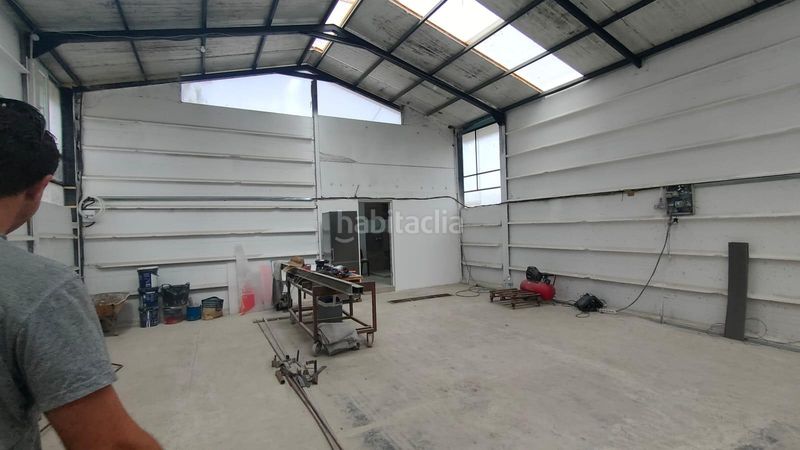 Foto 5924eb2d-814a-4d56-8726-534fd74396bc. Nau industrial a Santa Fe