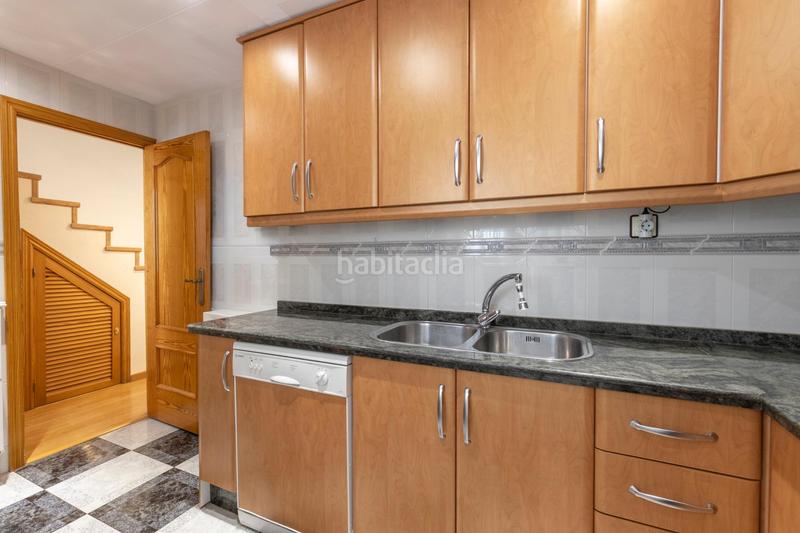 Foto 3ef46ca0-6ffd-471e-a860-e044852c6e73. Semi detached house with heating parking in San Cayetano Churriana de la Vega