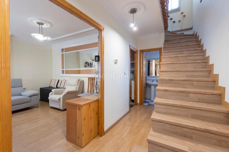 Foto 66e81288-e3de-4d82-94fe-97c79684eaf4. Semi detached house with heating parking in San Cayetano Churriana de la Vega