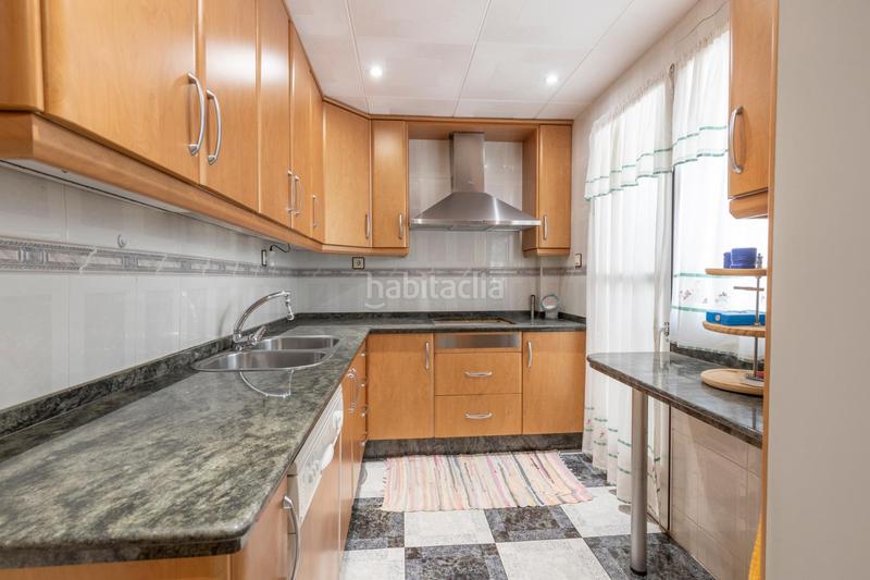 Foto a1a5bc79-d855-45a1-ac4e-c45e4293b97d. Semi detached house with heating parking in San Cayetano Churriana de la Vega