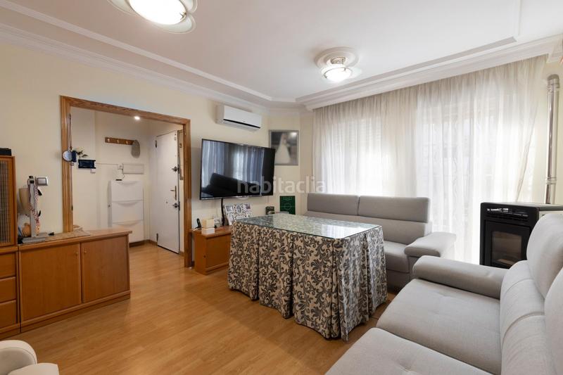 Foto bc128429-353f-4d3c-9c74-03f392d20f55. Semi detached house with heating parking in San Cayetano Churriana de la Vega