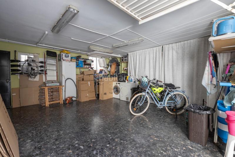 Foto bc8a1ca3-a361-4e58-9ca9-8b80926c9b4f. Semi detached house with heating parking in San Cayetano Churriana de la Vega