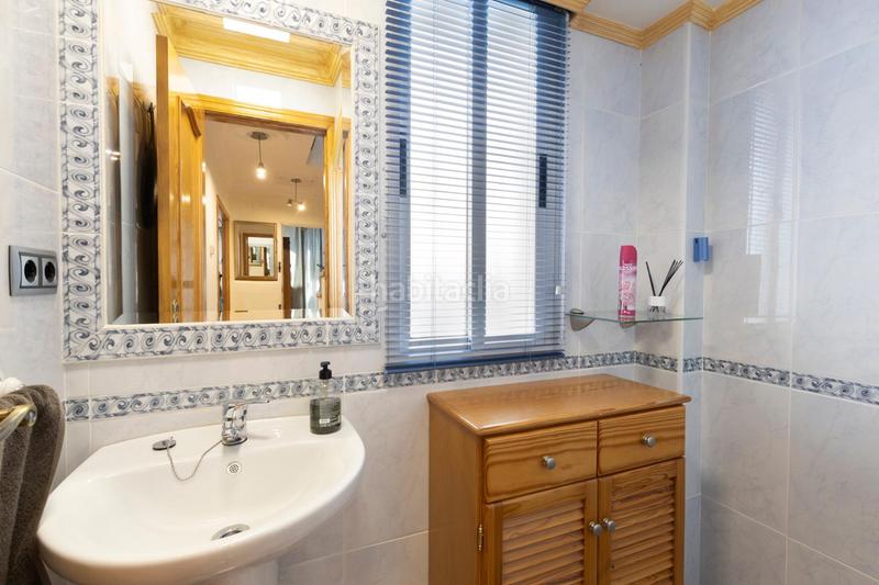 Foto c496f3ad-11bf-4e16-abca-bd65a1d3ffe8. Semi detached house with heating parking in San Cayetano Churriana de la Vega