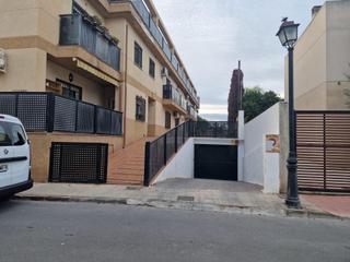 Parking voiture à Calle Calle de La Paz, 14