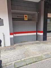 Lloguer Aparcament de moto a Calle calle buenos aires. Plaza de garaje para moto en alquiler junto a camino de ronda y