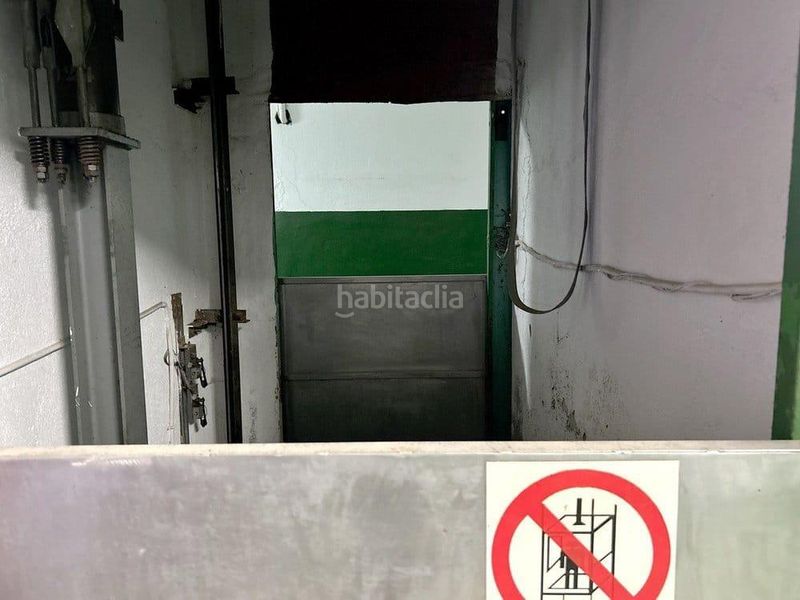 Foto b6252a41-0abe-478b-ab16-9f0b4ac9fae6. Local comercial a Colomera