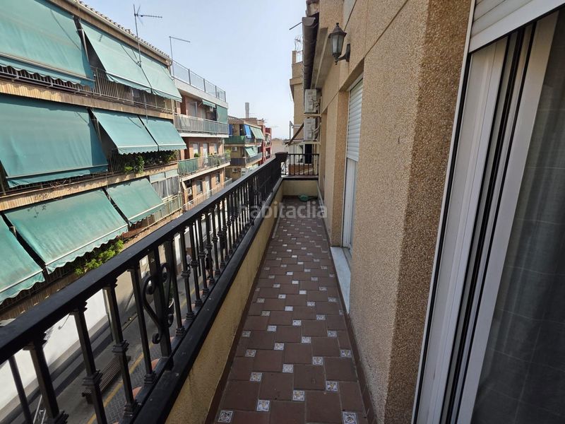 Foto f919a9fd-8436-4460-a66d-f3b2c6399405. Àtic a Maracena