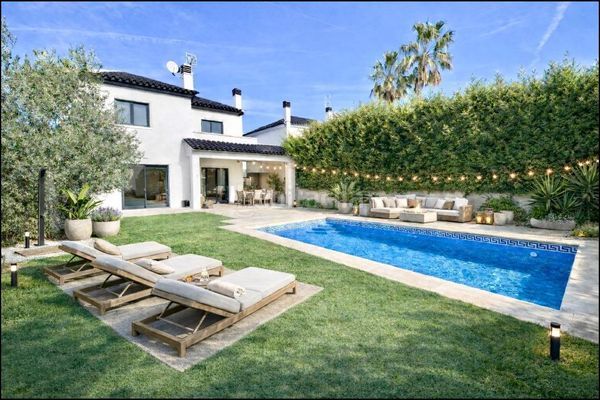 Foto dcbe6cf5-e4de-4d58-9431-0f112c3a755d. Casa con riscaldamento parcheggio piscina in Ametllers - Poble Sec Sitges