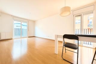 Pis a Carrer de ramon estruch 12. Piso de obra seminueva en marianao