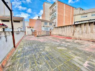 Reihenhaus  Carrer de francesc macià i llussà 16. Oportunidad única en el centro de granollers