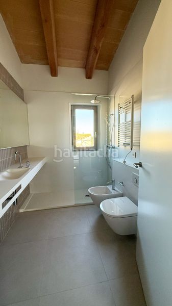 Foto 9d78badc-655d-4b5b-bae3-6ae7a39166d6. Casa 225m<sup>2</sup> amb xemeneia calefacció aparcament piscina a Pals