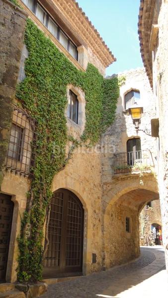 Foto 02a6cf1f-9a4f-4ff1-9071-270d741a4573. Casa adossada 173m<sup>2</sup> amb xemeneia calefacció aparcament piscina a Pals