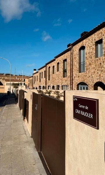 Foto 1ff4f10b-5bbc-4d07-8447-7b93c454b281. Casa adossada 189m<sup>2</sup> amb calefacció aparcament piscina a Pals