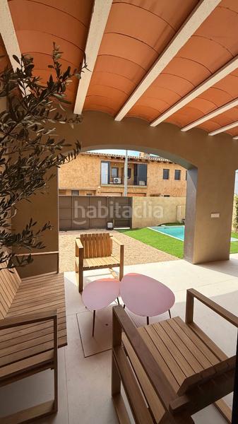 Foto bc649bd8-9128-4814-86aa-aad5b5dac905. Casa adossada 189m<sup>2</sup> amb calefacció aparcament piscina a Pals