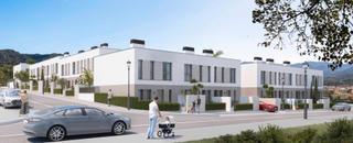 Semi detached house  Avenida de la calera. New building