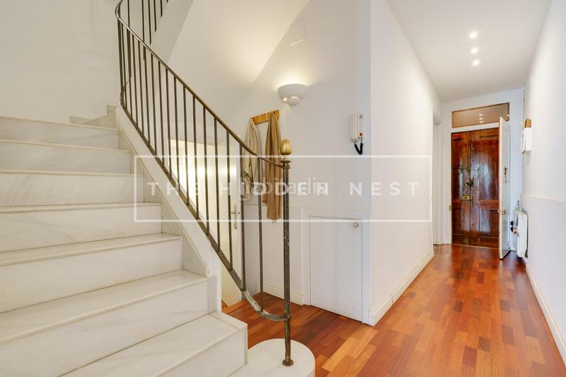 Foto eb0aa30e-4374-499b-9a48-17974d7ab569. Casa adossada amb calefacció a Centre Sabadell