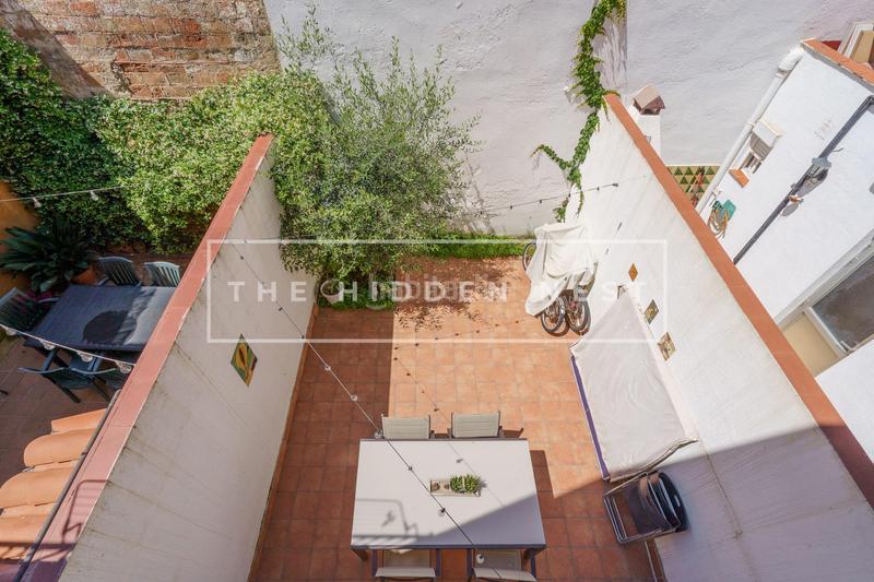 Foto f3145ccf-90a5-49c4-9315-6c6f9a696aef. Casa adossada amb calefacció a Centre Sabadell