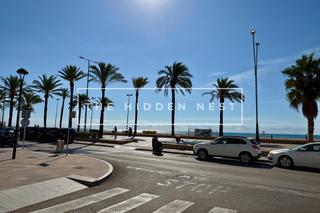 Apartament a Segur Platja. Tu refugio mediterráneo en segur de calafell, a tan solo 100 met
