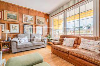 Àtic a Eixample. Luz, amplitud y carácter en el corazón de sant cugat.