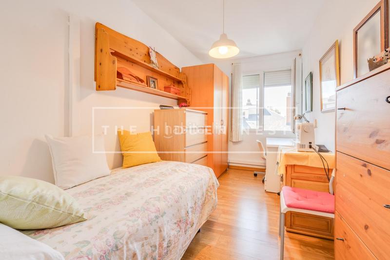 Foto e5018f04-a3aa-43f3-92f6-2f8ae91d63d6. Dachwohnung mit parking in Eixample Sant Cugat del Vallès