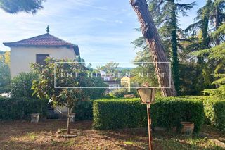 Casa a Valldoreix. Una propiedad con alma. un terreno con posibilidades infinitas,