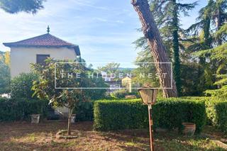 Casa a Valldoreix. Una propiedad con alma. un terreno con posibilidades infinitas.
