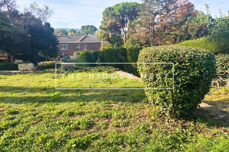 Foto 16ea2975-1ca8-4109-aef1-bd9749004211. Casa con parcheggio in Valldoreix Sant Cugat del Vallès