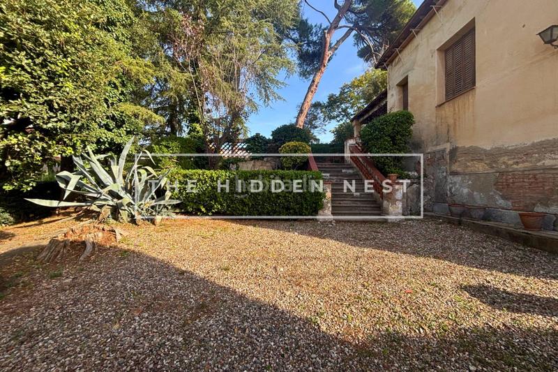 Foto 7ba57358-ae19-4ab4-a340-68d491e226bd. Casa con parcheggio in Valldoreix Sant Cugat del Vallès