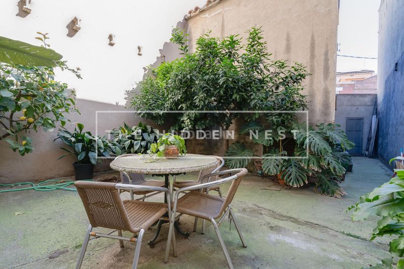 Foto 4d8a8ddf-ce9d-45da-8222-3c4659ff8bab. Casa amb calefacció aparcament a Creu de Barberà Sabadell