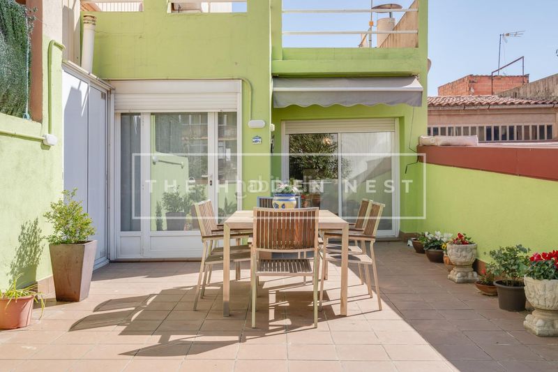 Foto e6ffb2f7-8671-4664-928f-60f953f41919. Casa amb calefacció aparcament a Creu de Barberà Sabadell