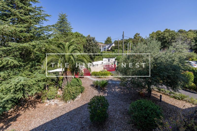 Foto a7d915b8-e770-4690-b238-85f2c74341ae. Xalet amb calefacció aparcament piscina a Matadepera