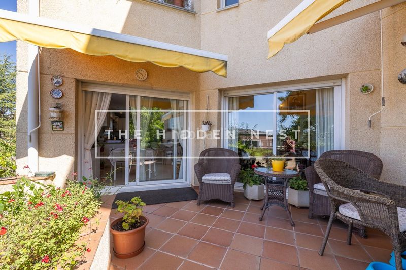 Foto c4693ea8-e949-4909-bdd2-64a71bbd1e5c. Xalet amb calefacció aparcament piscina a Matadepera