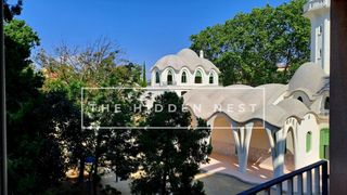 Etagenwohnung  Josep freixa i argemi,de. Una residencia irrepetible frente a la masia freixa