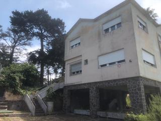 Chalet  Camino roque guamasa. Oportunidad única: dos viviendas en parcela urbana de 6.000 m² c