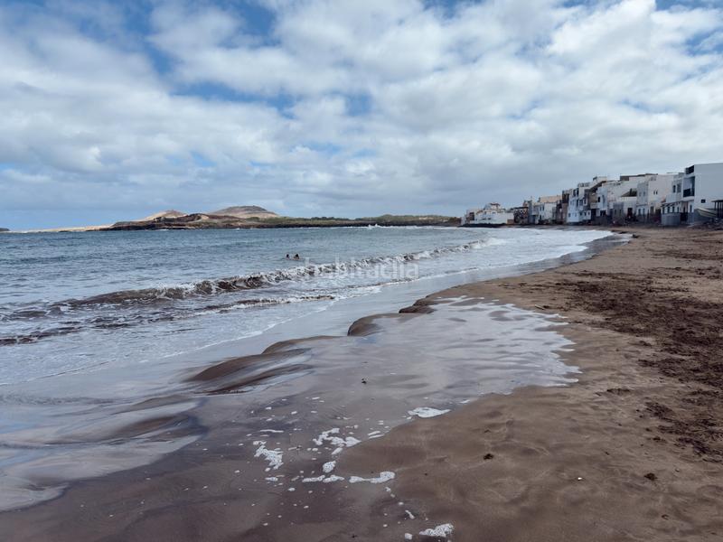 Foto 534010a2-ac6c-4c85-bde0-b6f4c0b5a78d. Casa adosada en venta: casa en ojos de garza, gran canaria ¡descubre esta fantástica oportunidad en la zona tranquila de ojos de garza en Telde