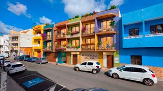 Piso  Avenida de la atalaya. Vivir en residencial la atalaya significa disfrutar cada d�a de
