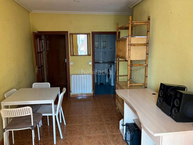 Foto 379926bd-8e3b-44f6-ad30-f2ecb5cc5c01. Etagenwohnung mit heizung in Buena Vista Madrid