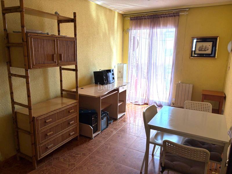 Foto 98fa4e49-aa80-403c-b2db-aa1cc67984f7. Etagenwohnung mit heizung in Buena Vista Madrid