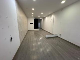 Lloguer Local Comercial a Centro