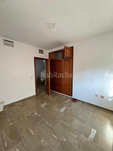 Foto 0368c051-9d29-4f27-83bc-ee4bef1cf64e. Casa a schiera con parcheggio in Oeste Mérida