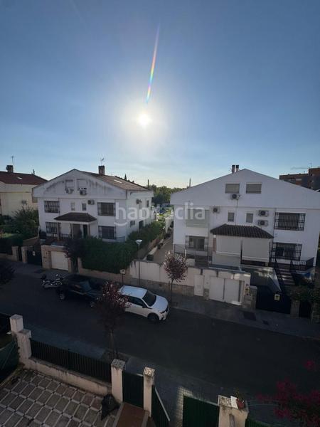 Foto c1a3858a-8b7f-4d3e-9a92-e30c90065ceb. Maison jumelée avec parking dans Oeste Mérida