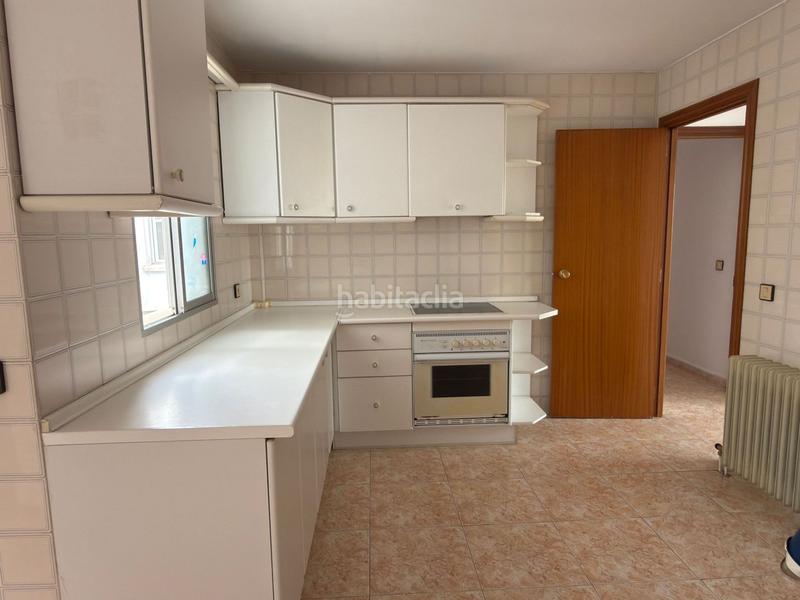 Foto aea788fe-e543-40fa-b420-c8e0d45fd8b2. Flat with heating in Este Mérida