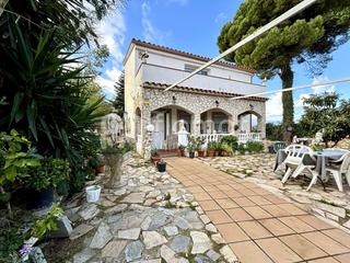 Maison à Fogars de la Selva. Casa en venta en fogars de la selva