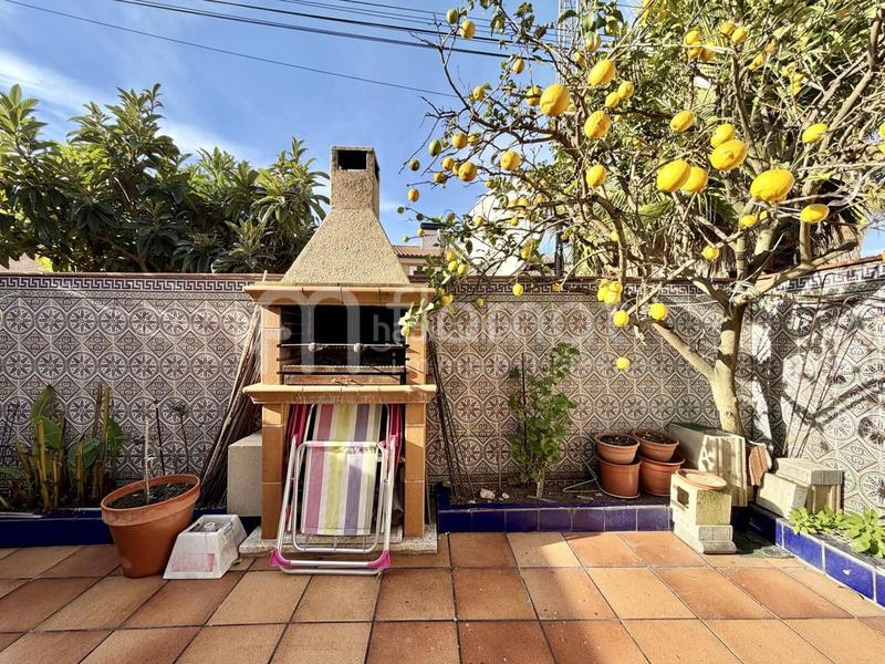 Foto 80b44fb1-61a5-415c-9550-f698d0a47bc2. Casa chalet adosado en venta en Palafolls