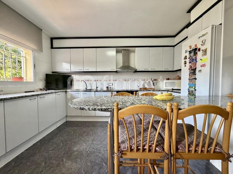 Foto e56998ed-365f-4506-9741-360cea0ce4b8. Casa chalet adosado en venta en Palafolls