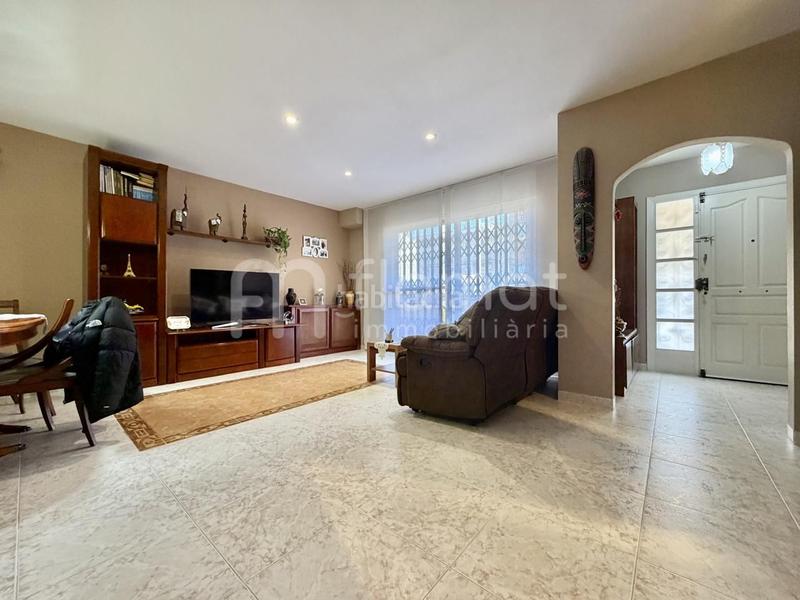 Foto faa352b1-c0b4-45dd-a991-8a184a8ac954. Casa chalet adosado en venta en Palafolls