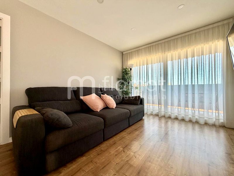 Foto 0fc01057-2a57-4b37-91ec-4249e3c5d64a. Àtic a Malgrat de Mar