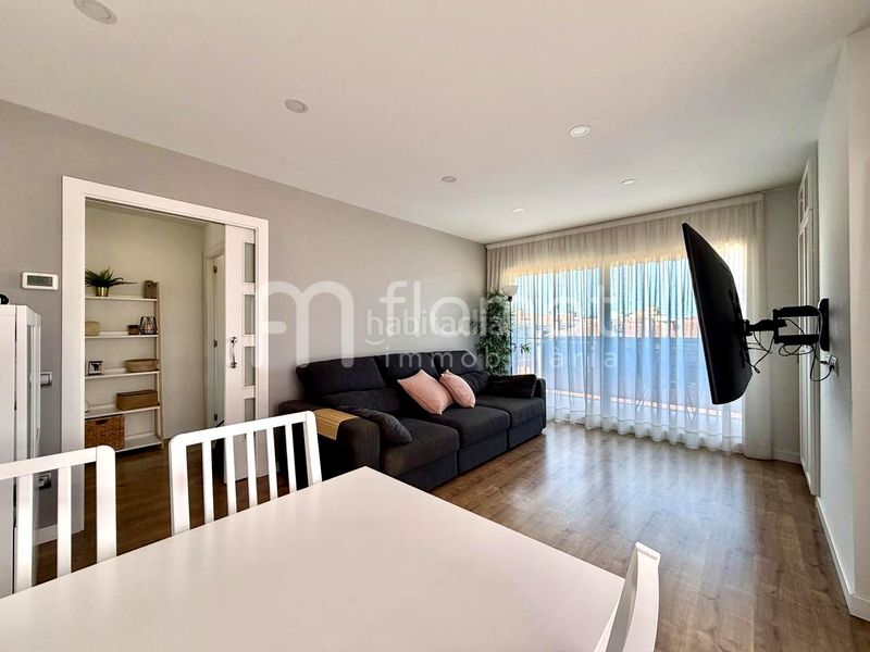 Foto 1fc15c5f-465f-424d-8a49-ff3cf87a2ae8. Àtic a Malgrat de Mar